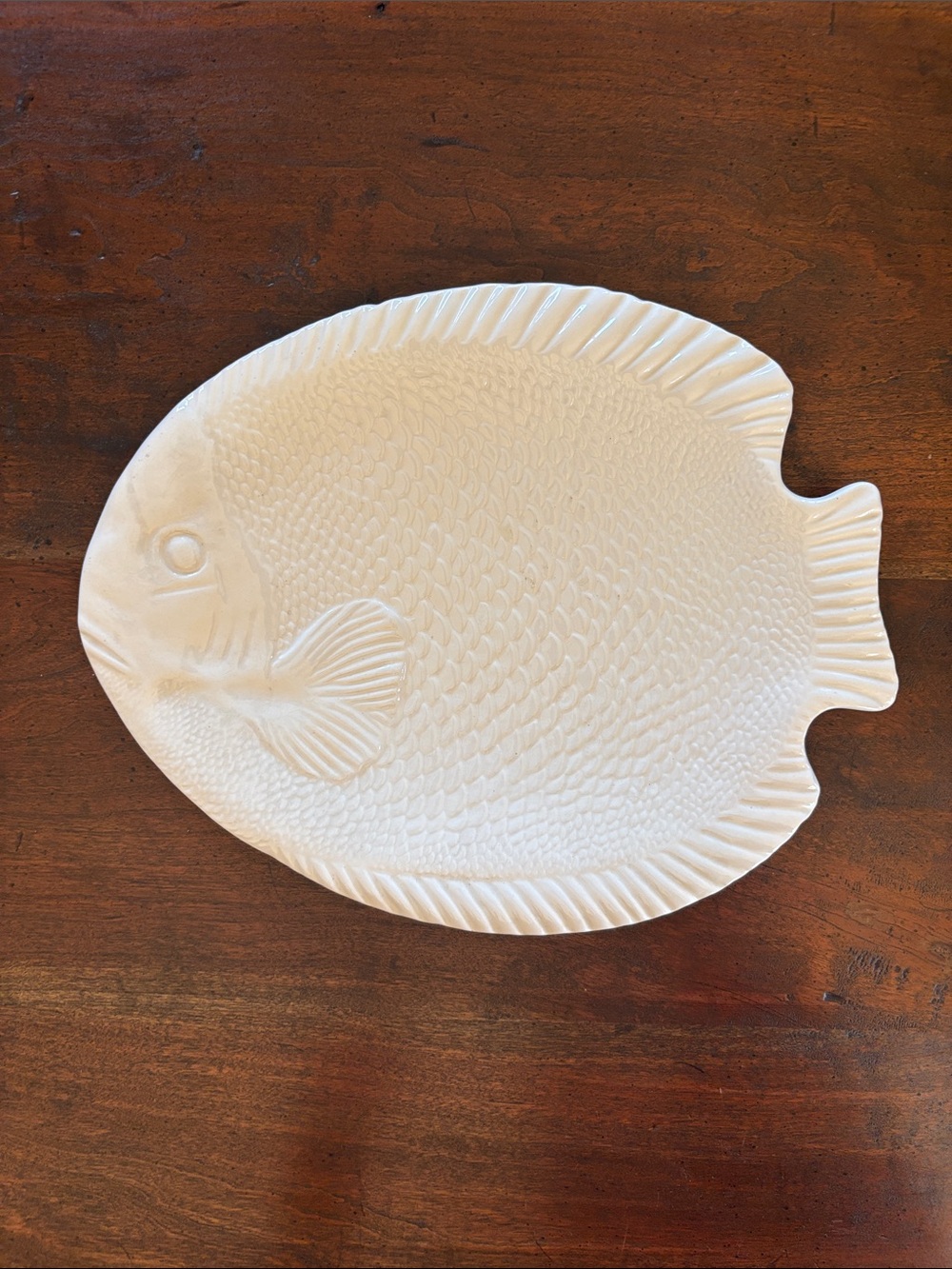 Baum Bros White Fish Plate